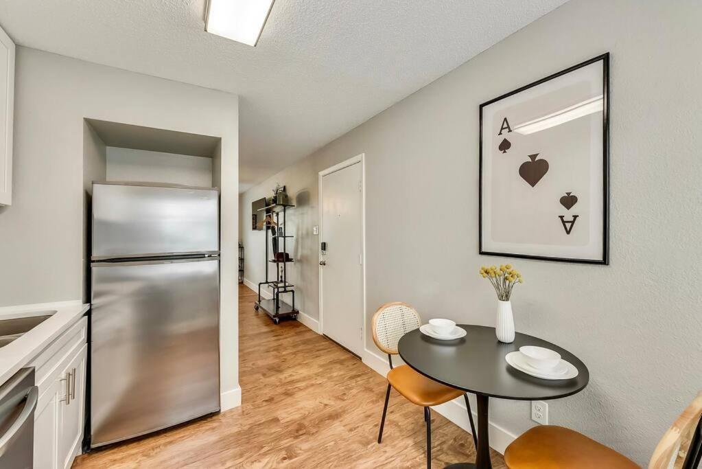 Near Downtown Dallas - The Dapper Charm Exterior foto